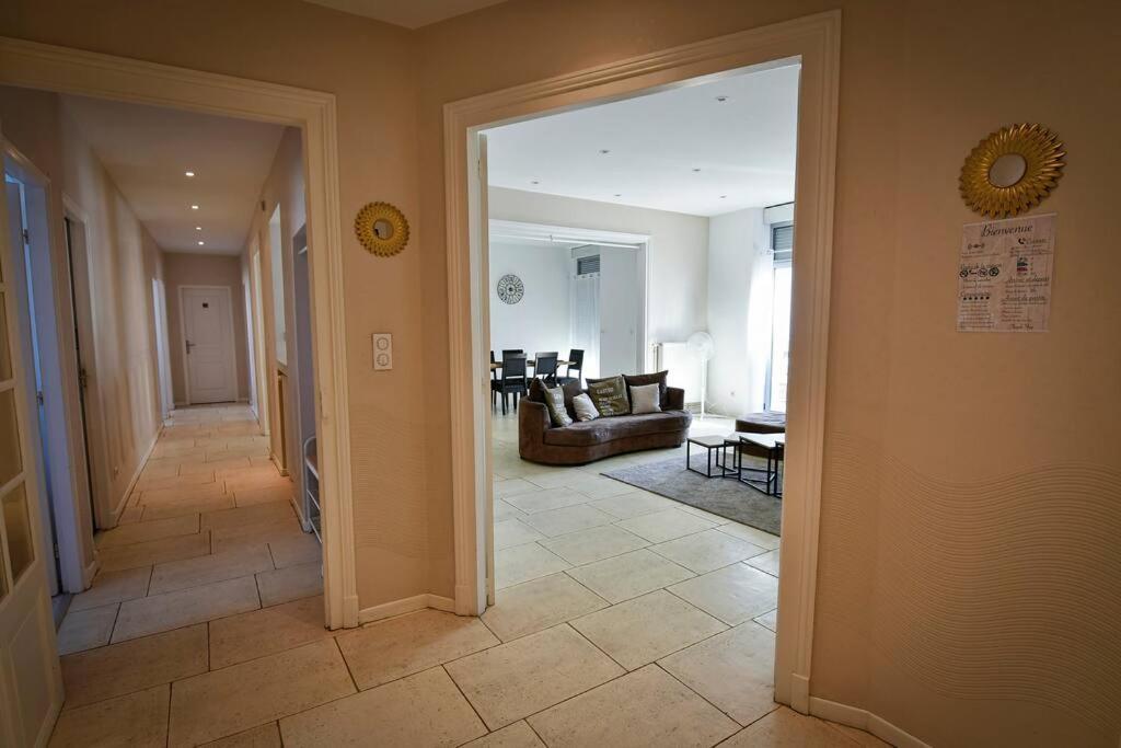 Grand Appartement De Haut Standing En Centre-Ville Montluçon المظهر الخارجي الصورة