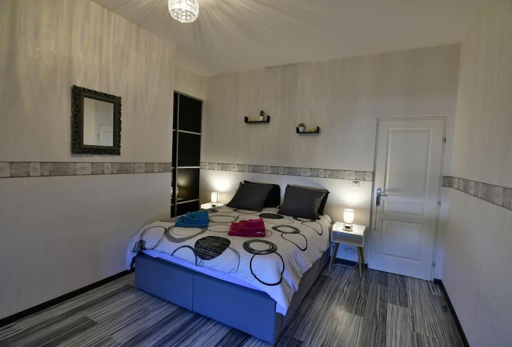 Grand Appartement De Haut Standing En Centre-Ville Montluçon المظهر الخارجي الصورة
